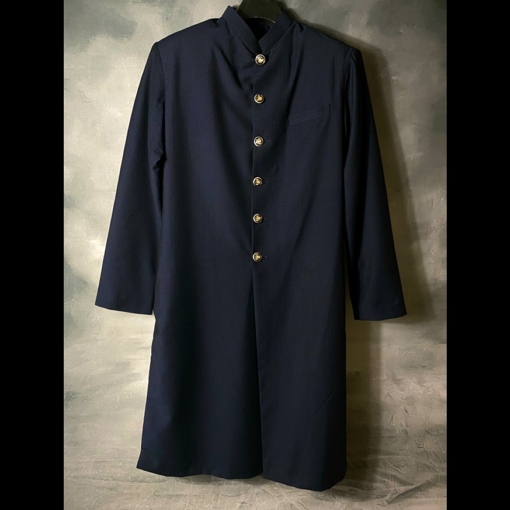 Mens brand new never worn size M customer made